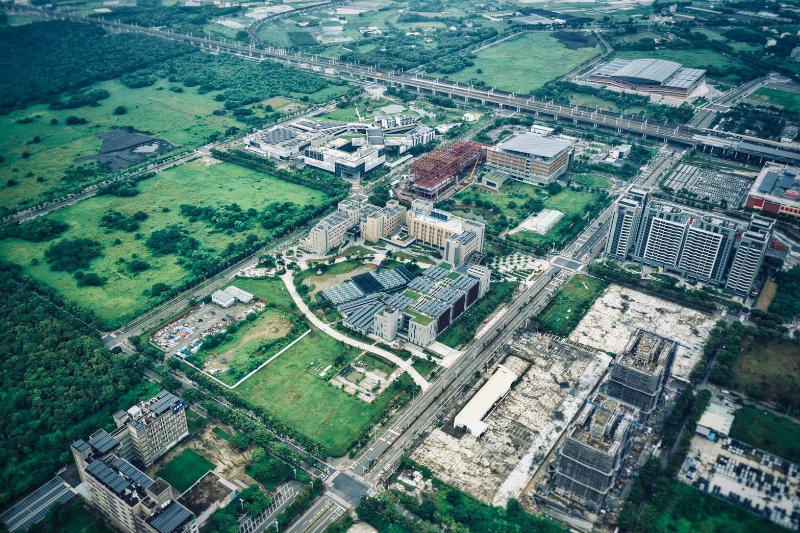 臺南市政府副市長趙卿惠接任「大南方新矽谷推動方案」之臺南市智慧城市推動總召集人